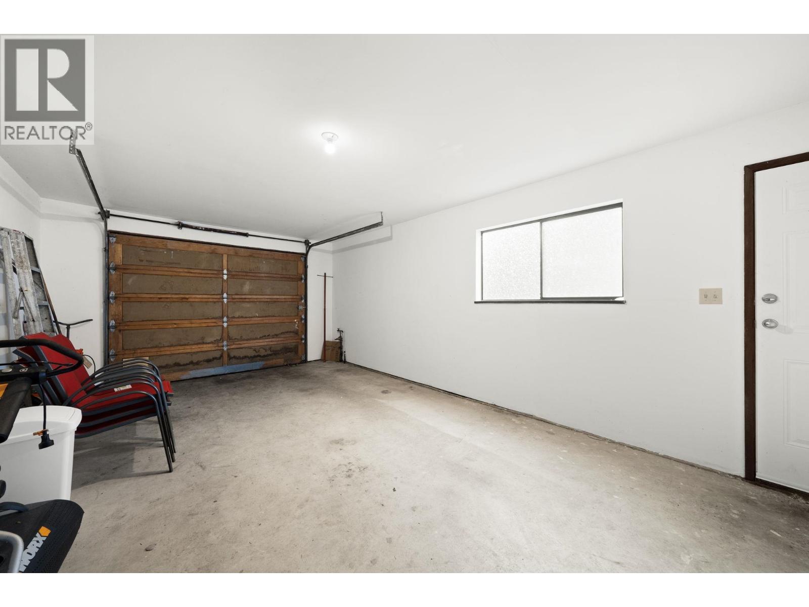 1140 Lansdowne Drive, Coquitlam, British Columbia  V3B 5R3 - Photo 24 - R3091364