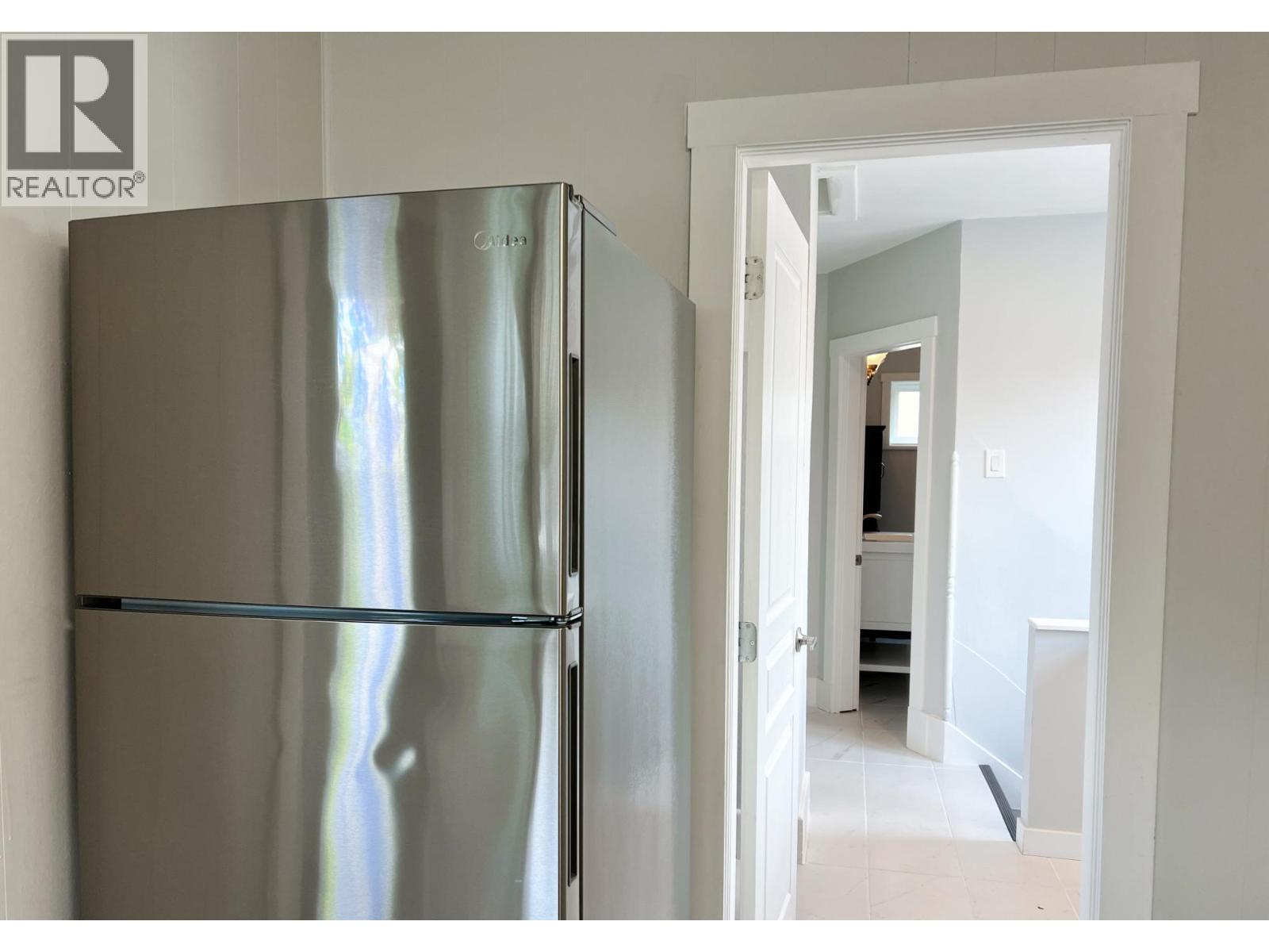 1560 Bay Avenue, Trail, British Columbia  V1R 4B3 - Photo 40 - 10376229