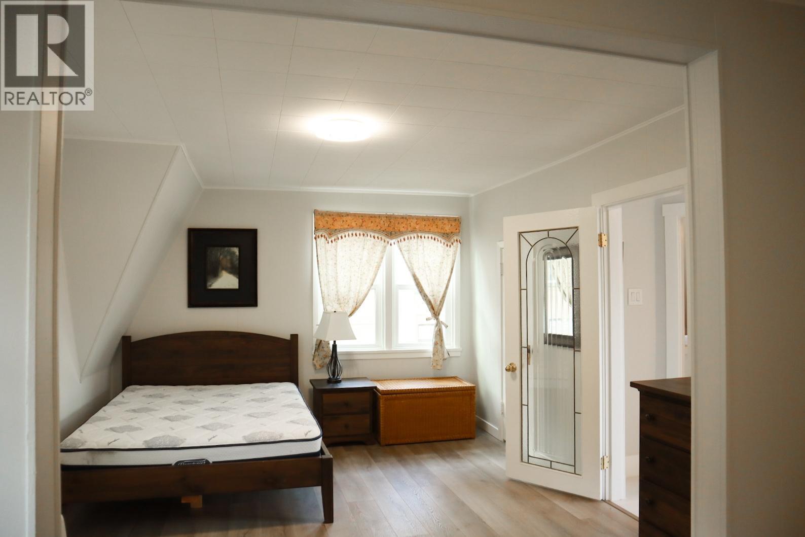 1560 Bay Avenue, Trail, British Columbia  V1R 4B3 - Photo 43 - 10376229