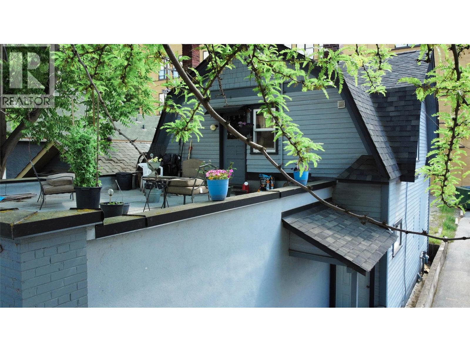 1560 Bay Avenue, Trail, British Columbia  V1R 4B3 - Photo 5 - 10376229