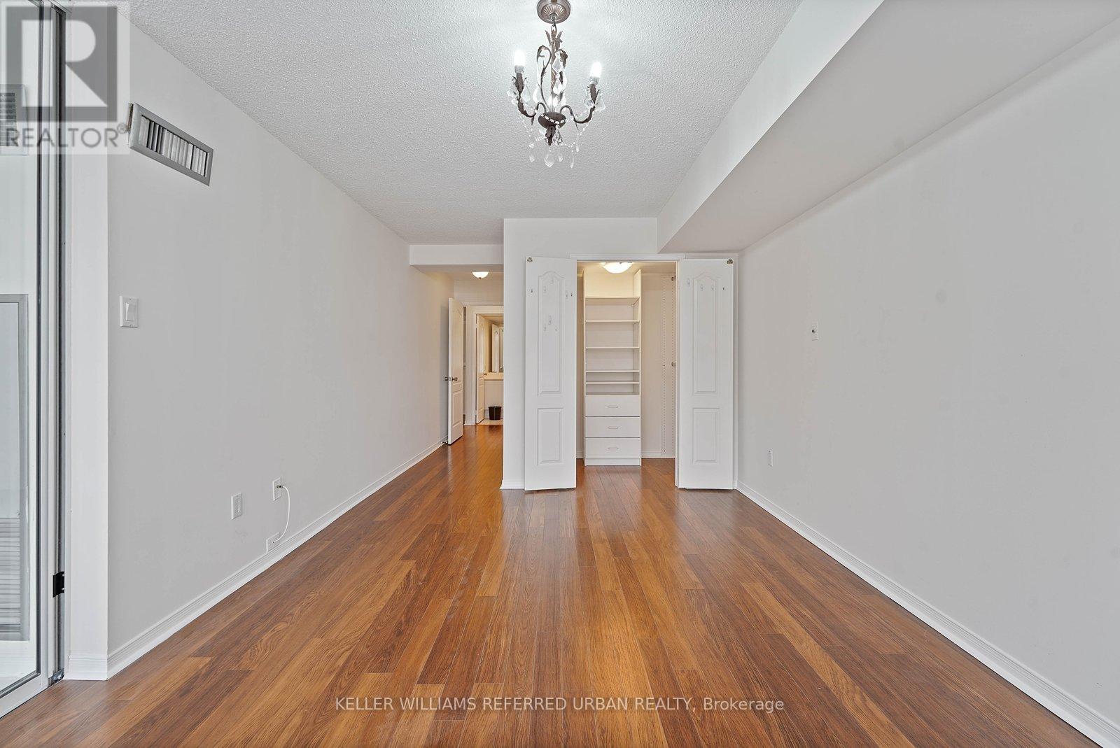 404 - 10 Tichester Road, Toronto, Ontario  M5P 3M4 - Photo 13 - C12800028