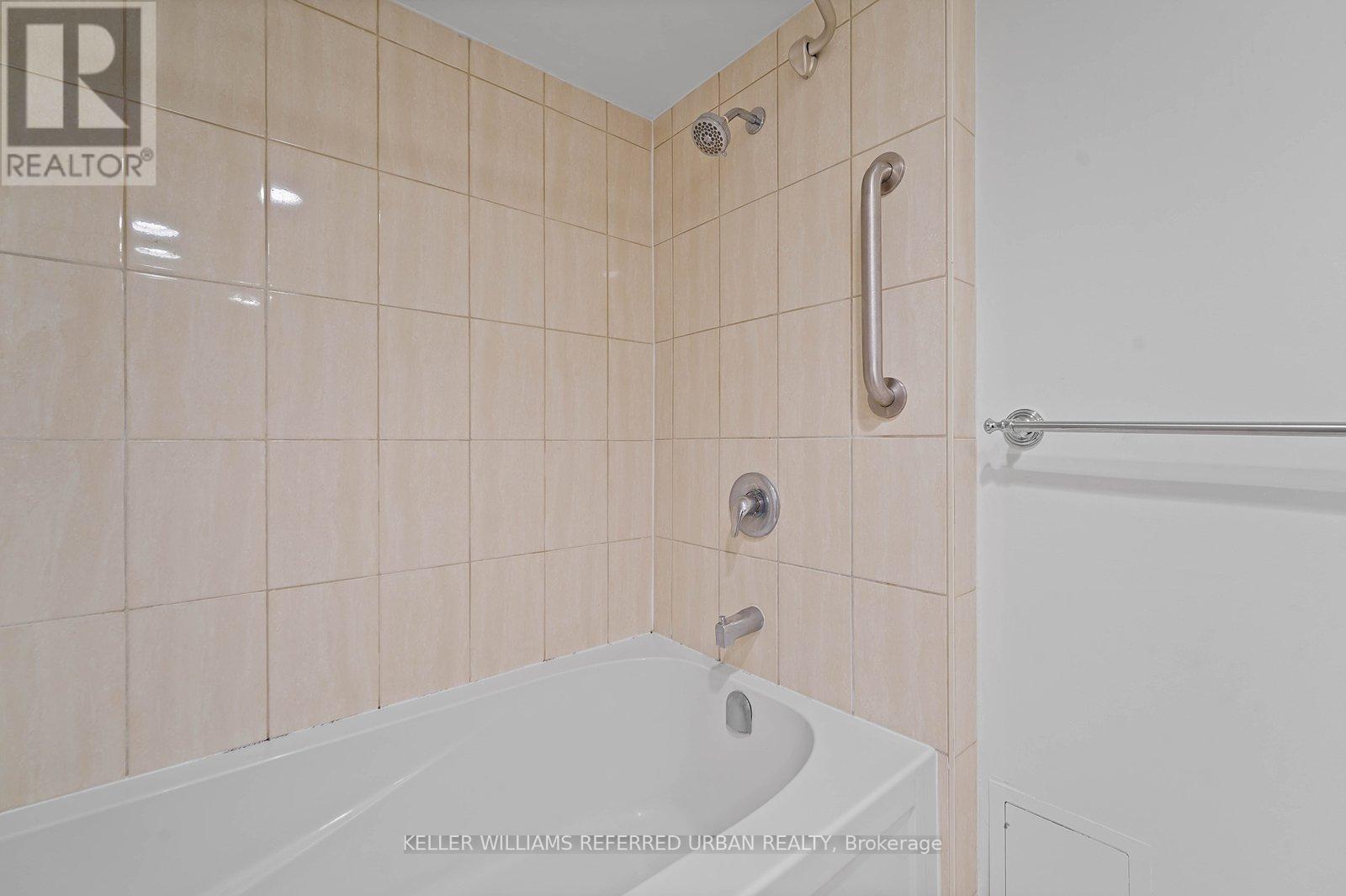 404 - 10 Tichester Road, Toronto, Ontario  M5P 3M4 - Photo 23 - C12800028