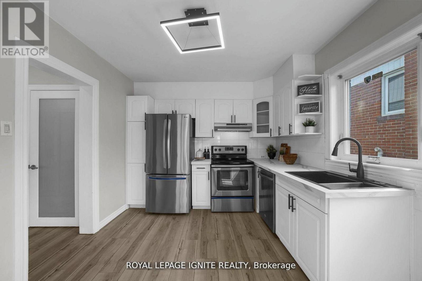 47 Deerfield Road, Toronto, Ontario  M1K 4X2 - Photo 13 - E12800020