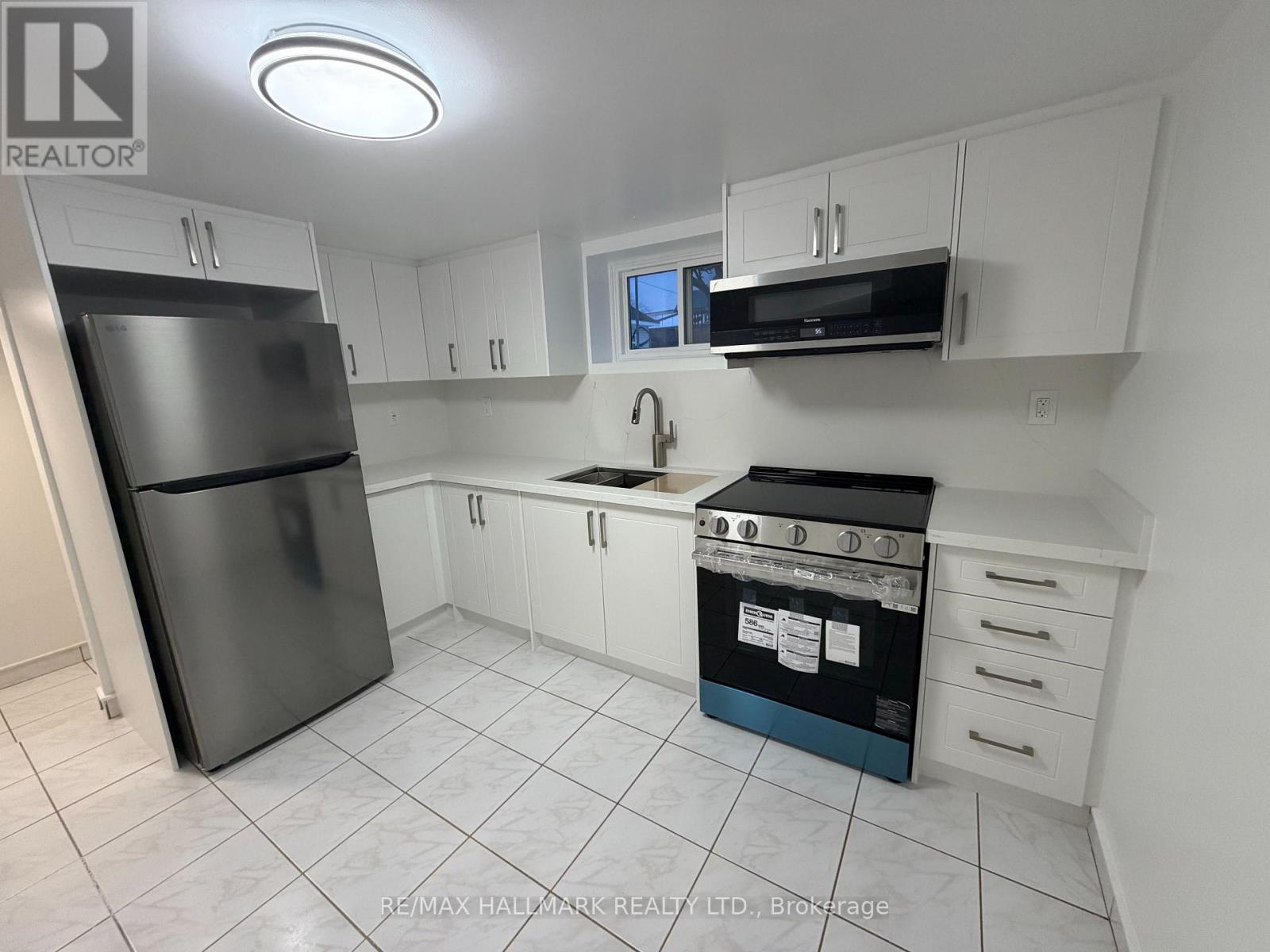 Lower - 43 Commons Drive, Toronto, Ontario  M1T 1E3 - Photo 12 - E12800040