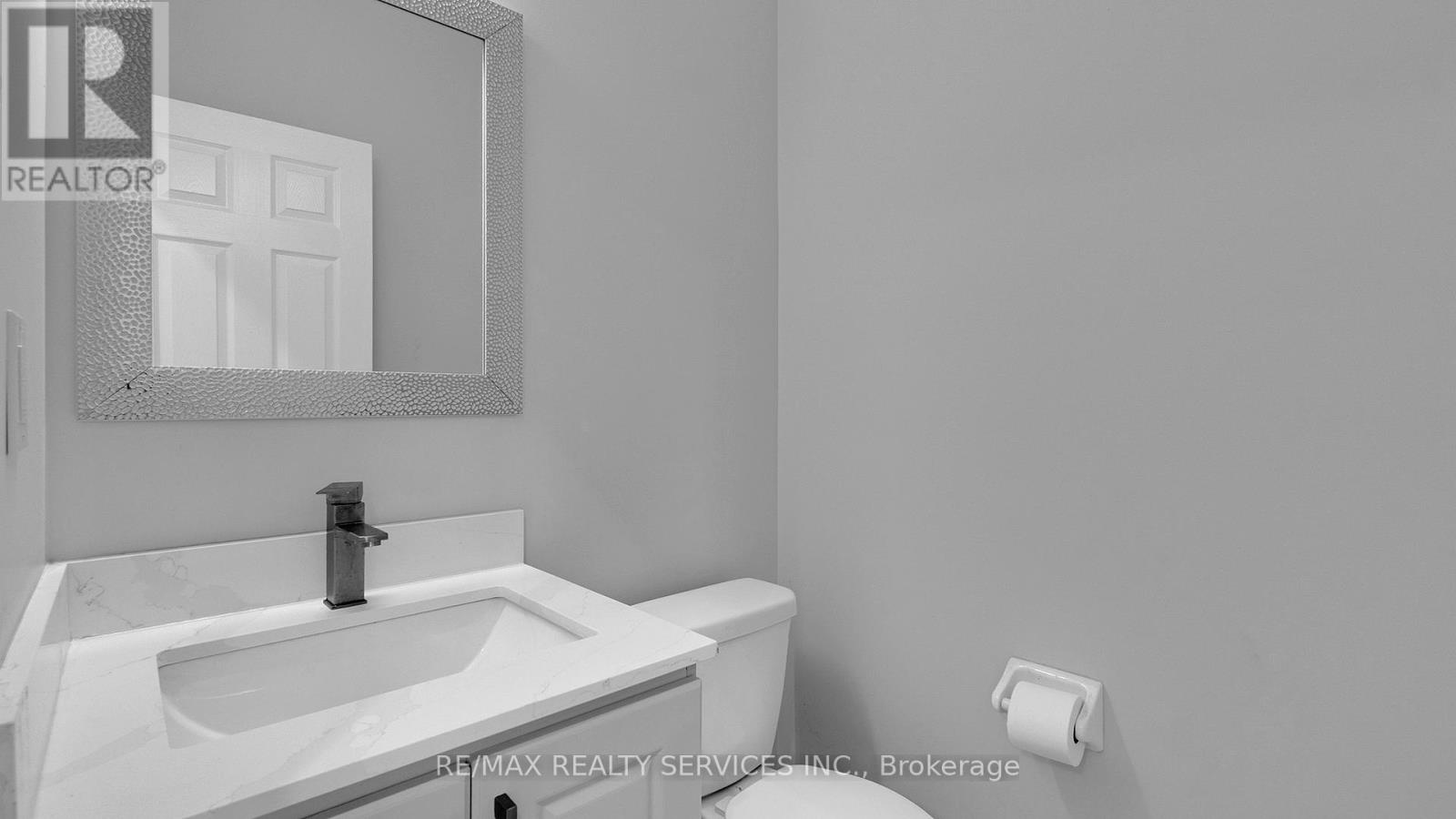 107 Frenchpark Circle, Brampton (Credit Valley), Ontario  L6X 0Y5 - Photo 17 - W12769720