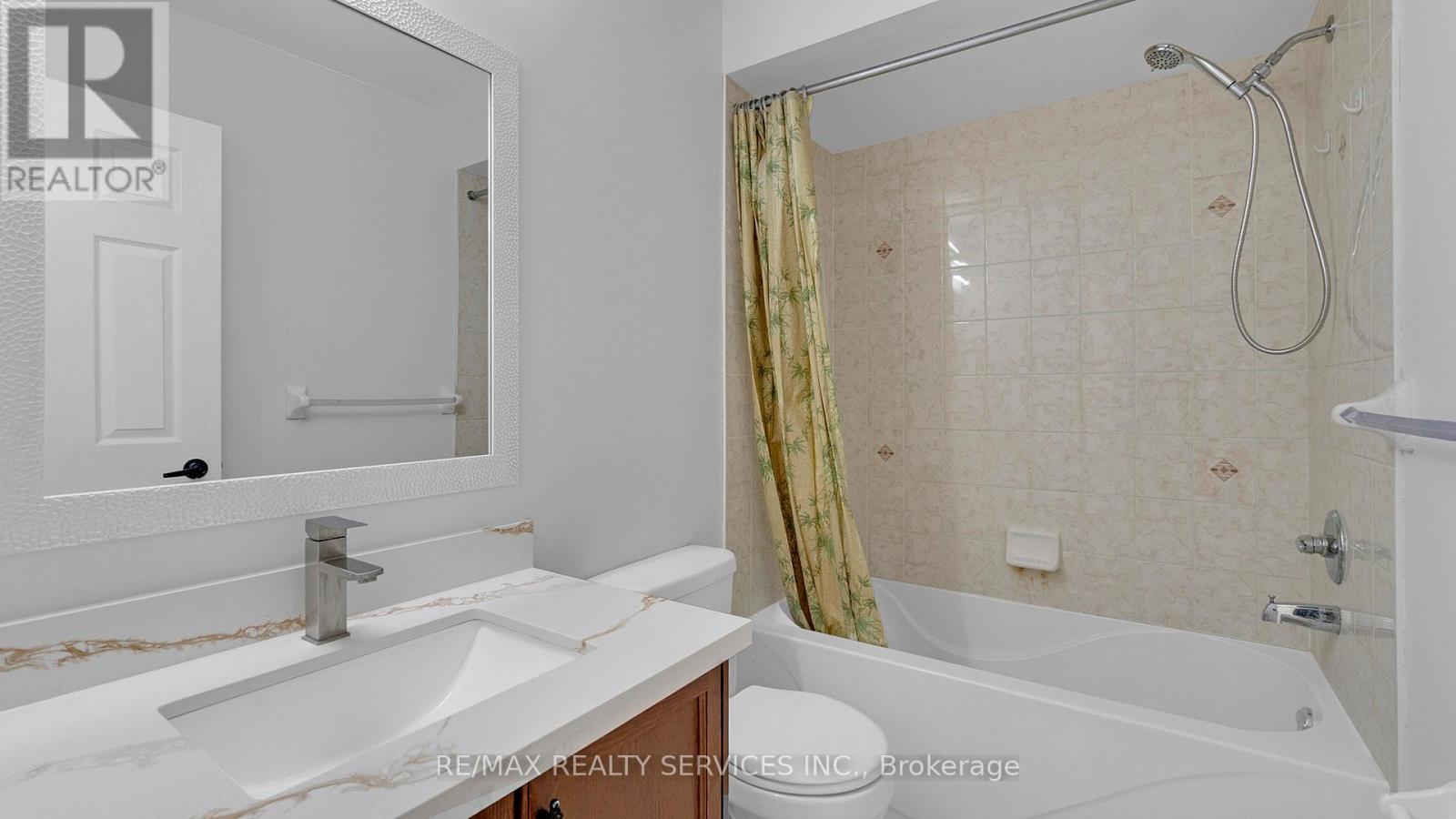 107 Frenchpark Circle, Brampton, Ontario  L6X 0Y5 - Photo 28 - W12778780