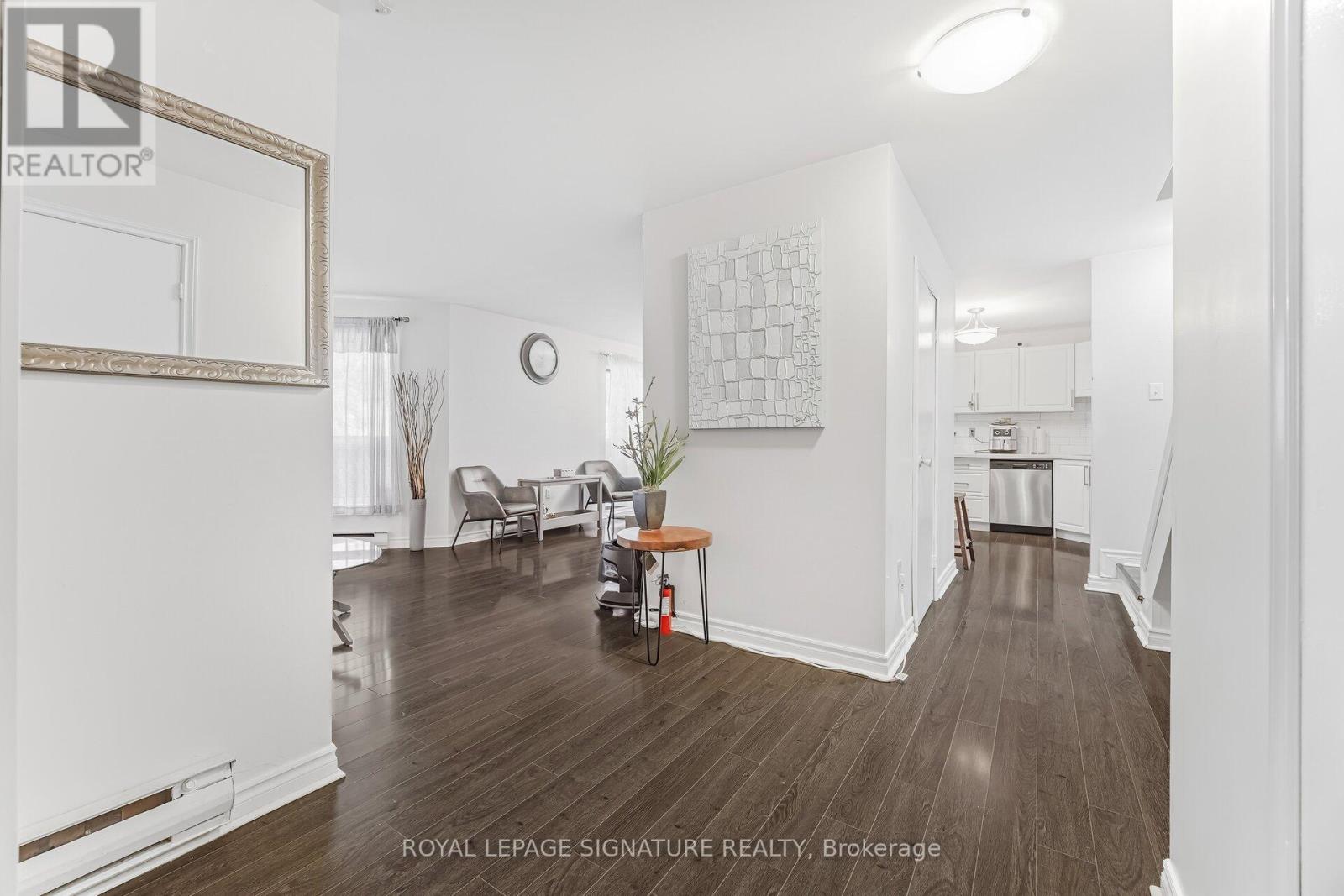 47 - 2035 South Millway, Mississauga, Ontario  L5L 1R7 - Photo 3 - W12799780