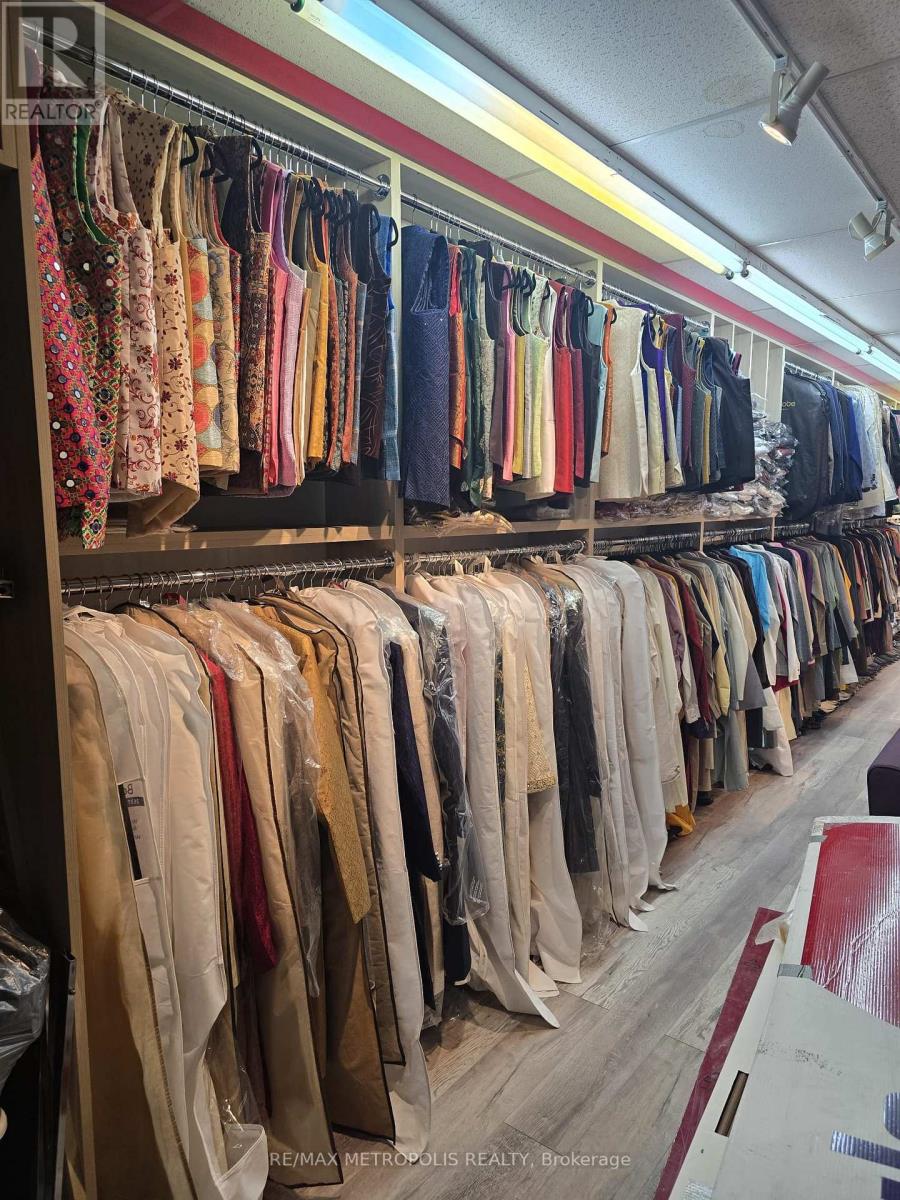 A - 2628 Islington Avenue, Toronto, Ontario  M9V 1A9 - Photo 11 - W12800038