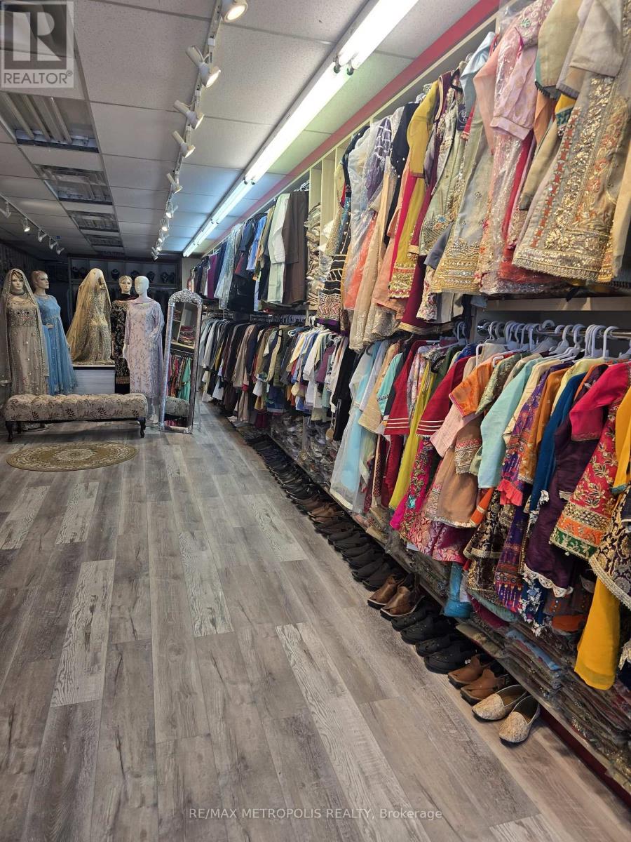 A - 2628 Islington Avenue, Toronto, Ontario  M9V 1A9 - Photo 13 - W12800038