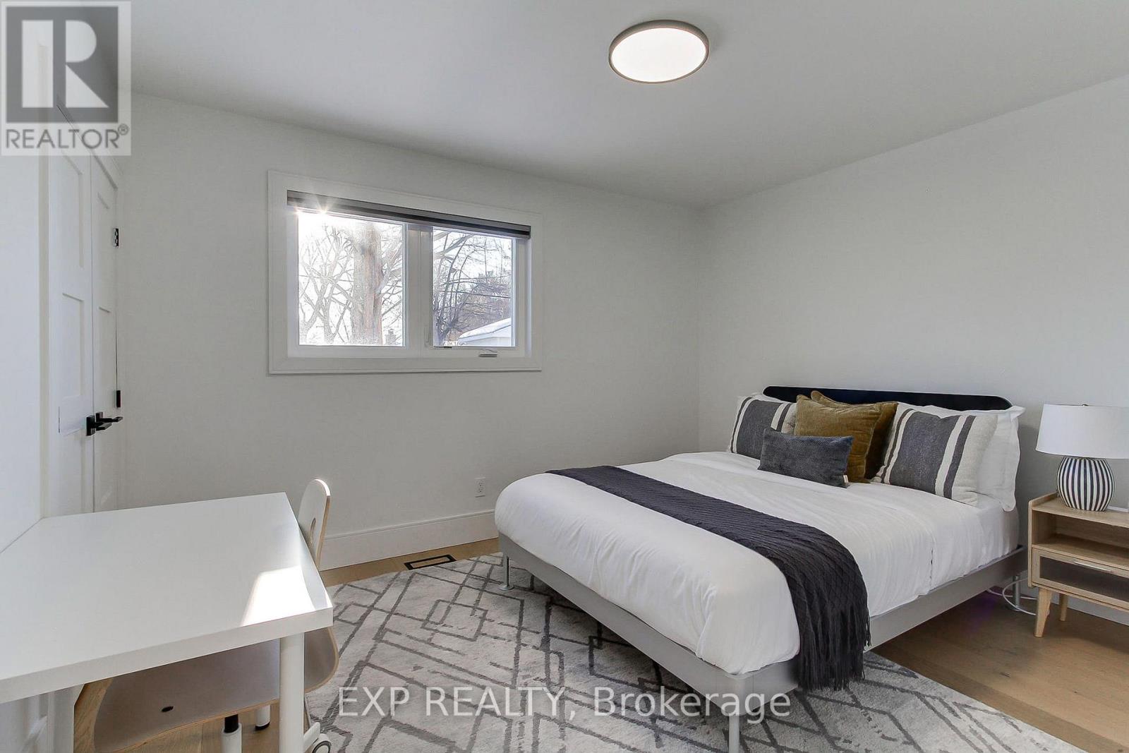 1070 Franconia Drive, Mississauga, Ontario  L4Y 2L7 - Photo 26 - W12800046