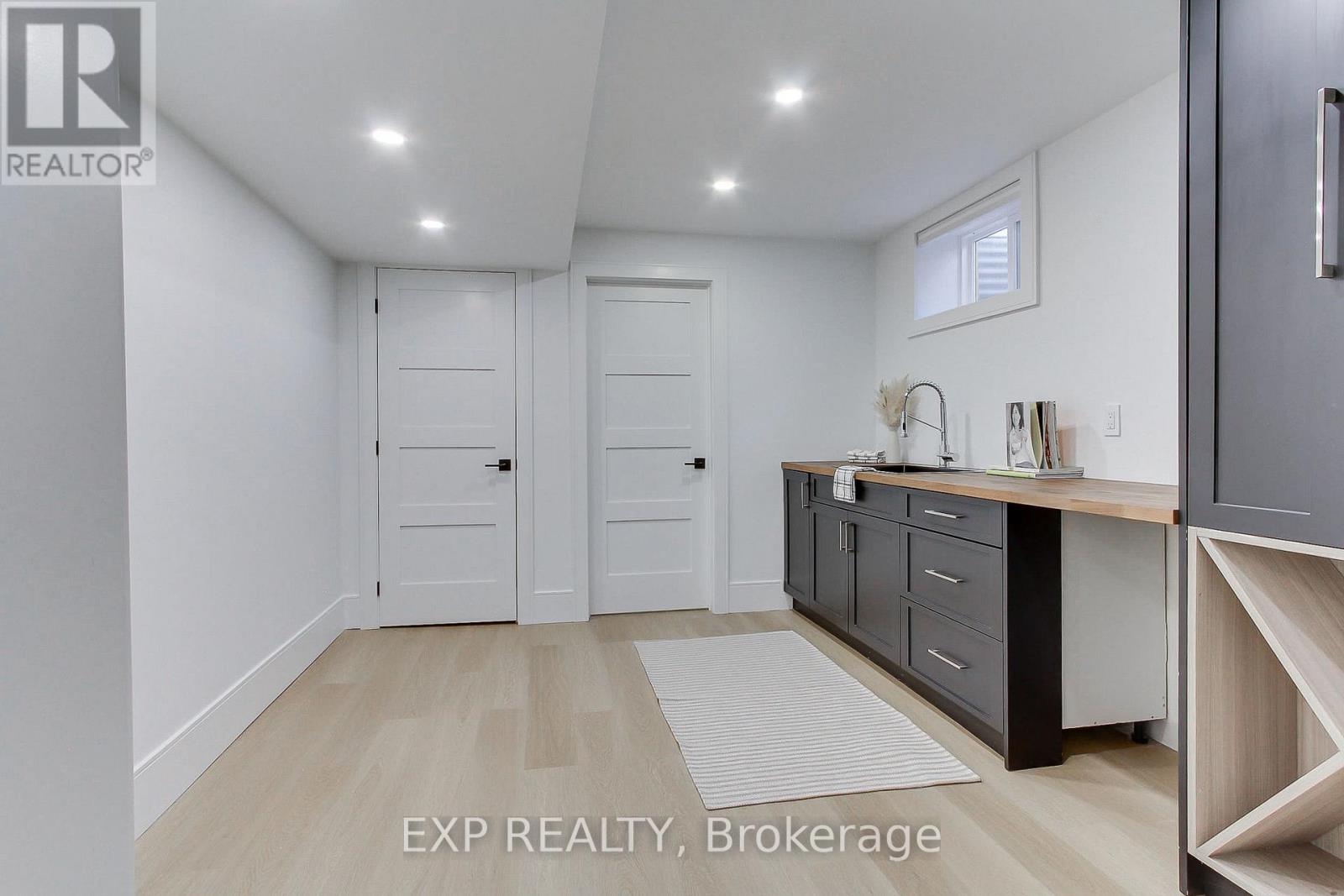 1070 Franconia Drive, Mississauga, Ontario  L4Y 2L7 - Photo 35 - W12800046