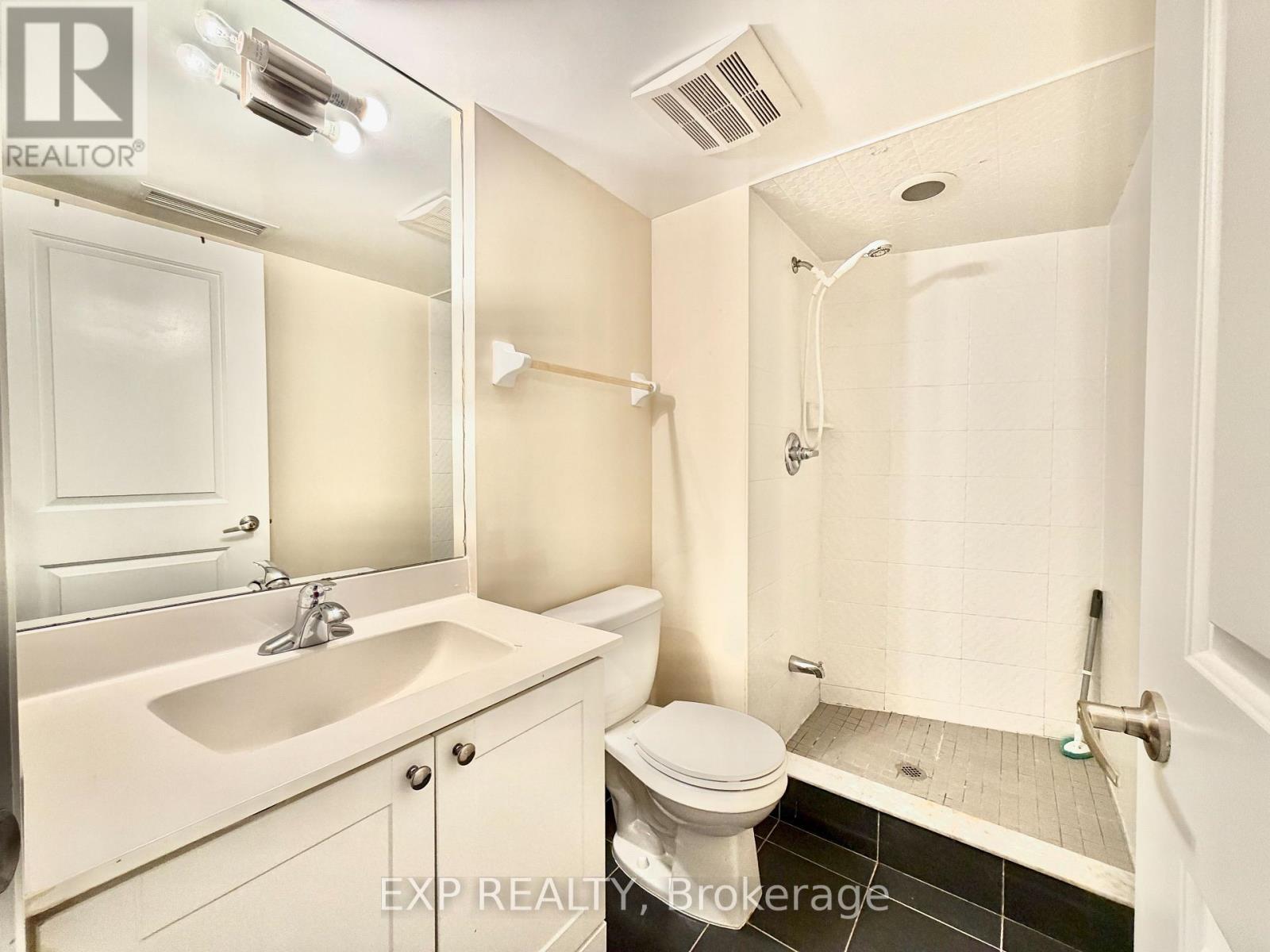 802 - 330 Burnhamthorpe Road W, Mississauga, Ontario  L5B 3Y5 - Photo 23 - W12800064