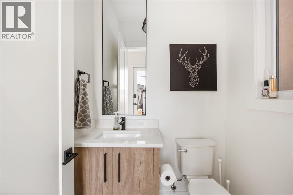 2615 30 Street Sw, Calgary, Alberta  T3E 2M3 - Photo 10 - A2287066