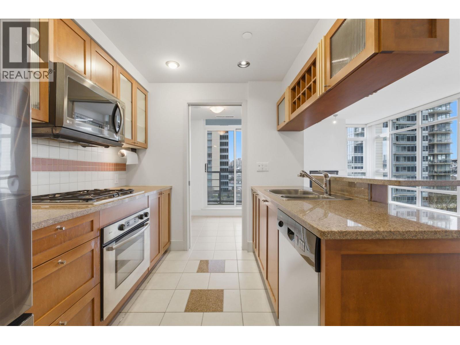 706 1483 Homer Street, Vancouver, British Columbia  V6Z 3C7 - Photo 11 - R3091251