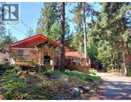 559 BLITZ ROAD, Mayne Island, British Columbia