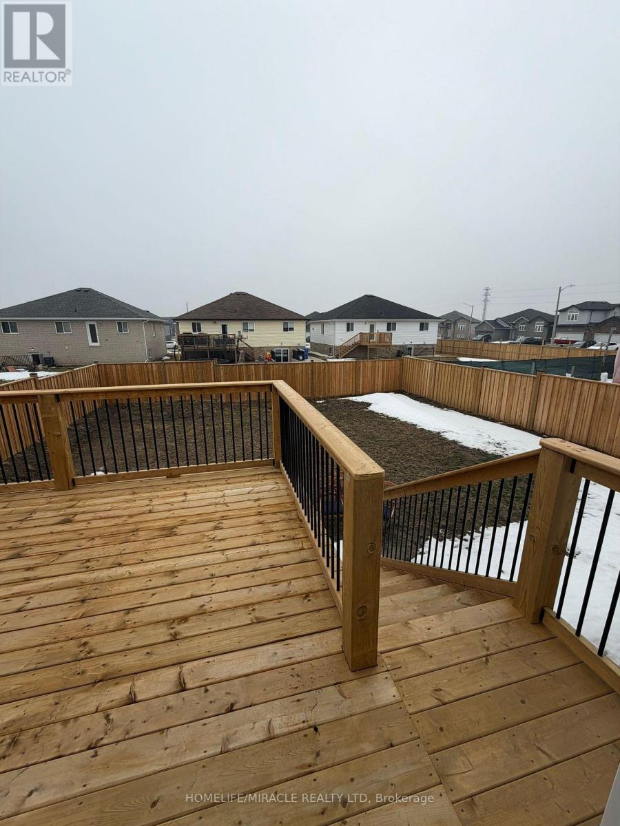 395 Magnolia Lane, Lakeshore, Ontario  N8L 1B2 - Photo 12 - X12800044