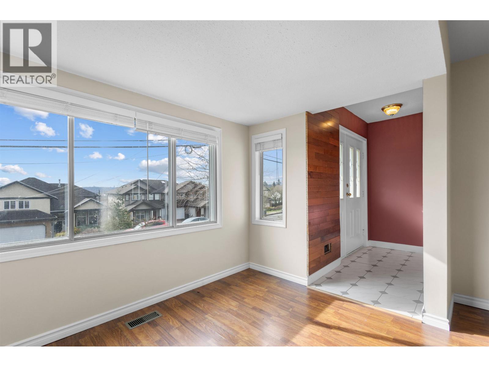 1111 Cartier Avenue, Coquitlam, British Columbia  V3K 2C1 - Photo 4 - R3091048