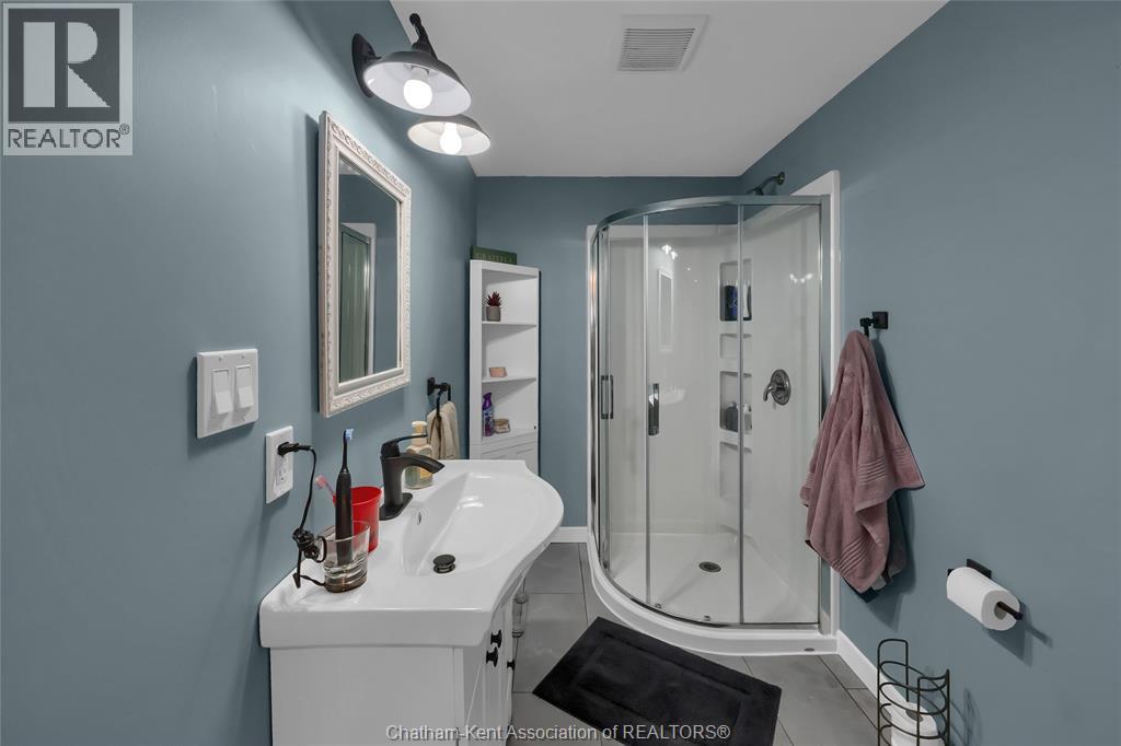 6927 Creek Line, Chatham-Kent, Ontario  N0P 1Z0 - Photo 28 - 26003517