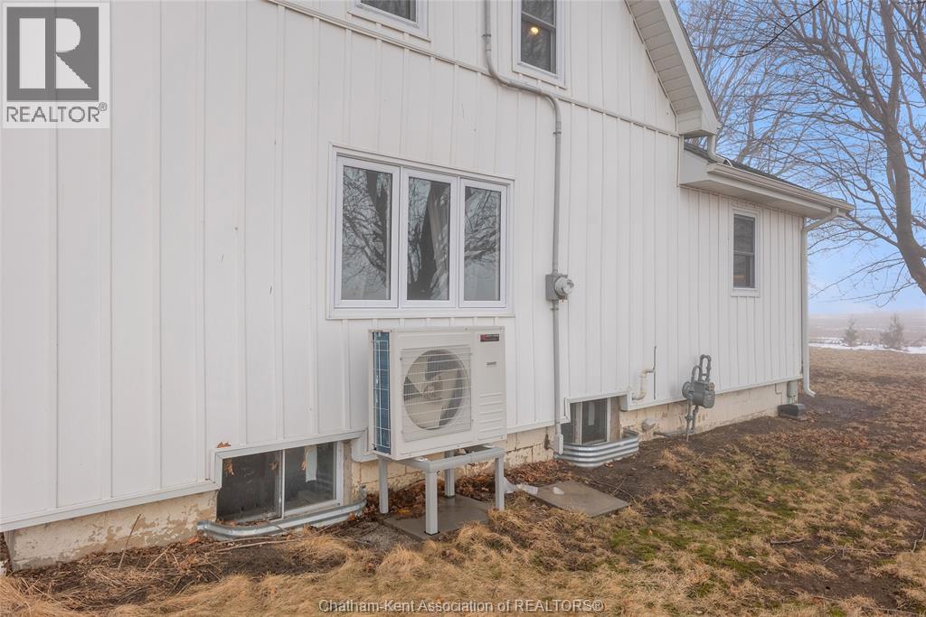 6927 Creek Line, Chatham-Kent, Ontario  N0P 1Z0 - Photo 6 - 26003517