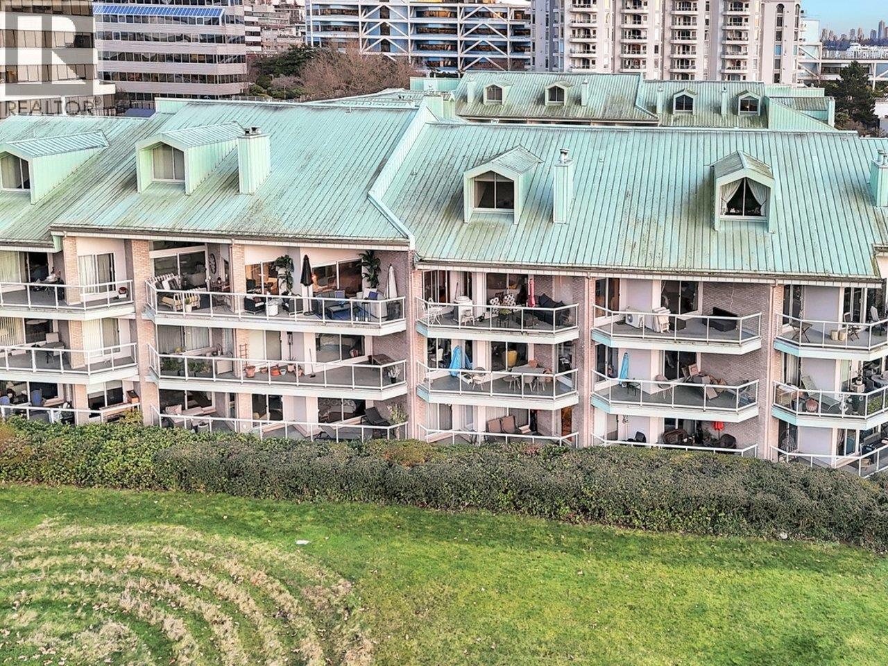 1306 33 Chesterfield Place, North Vancouver, British Columbia  V7M 3K4 - Photo 3 - R3091240