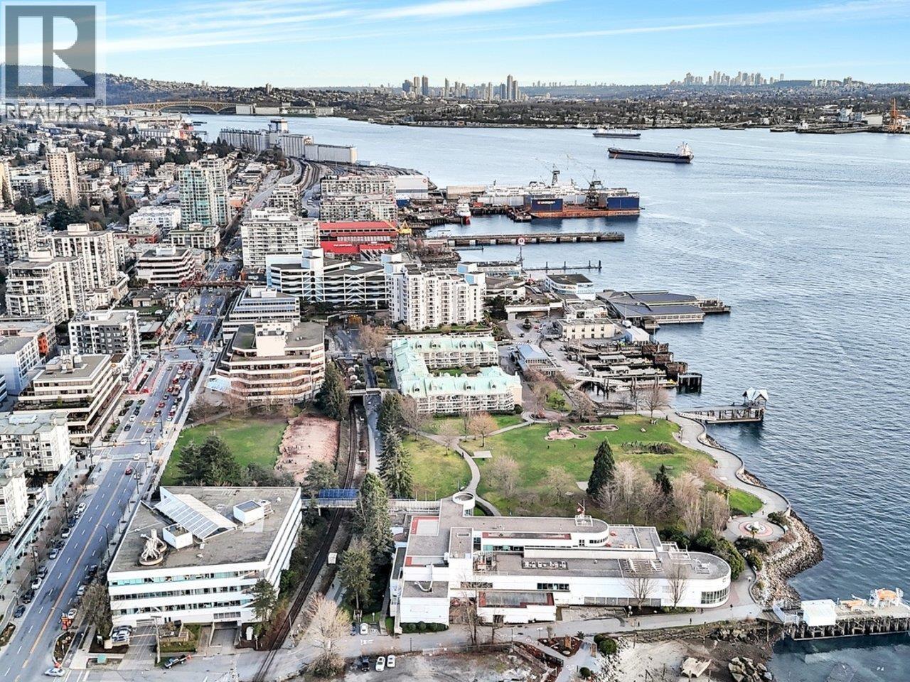 1306 33 Chesterfield Place, North Vancouver, British Columbia  V7M 3K4 - Photo 10 - R3091240