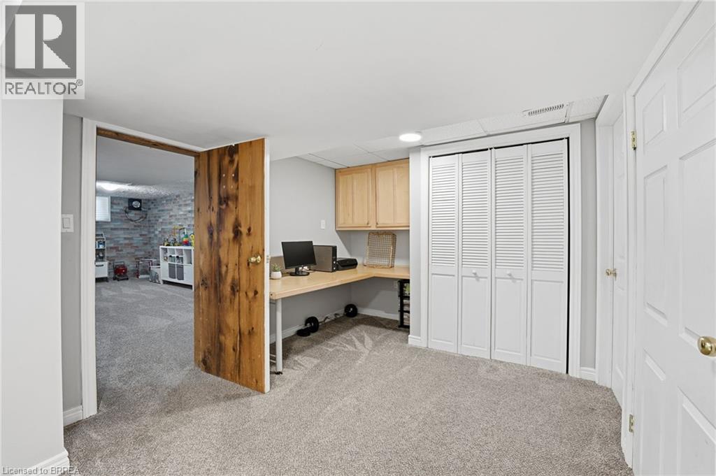 37 Hillier Crescent, Brantford, Ontario  N3R 1X3 - Photo 23 - 40805533