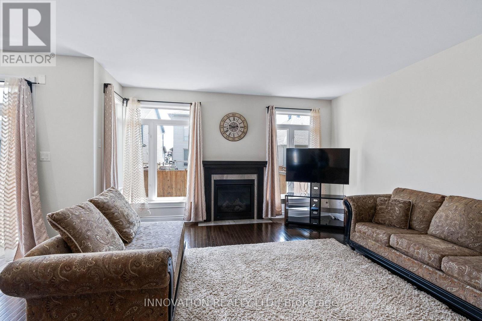 32 Peever Place, Carleton Place, Ontario  K7C 0K5 - Photo 11 - X12800102