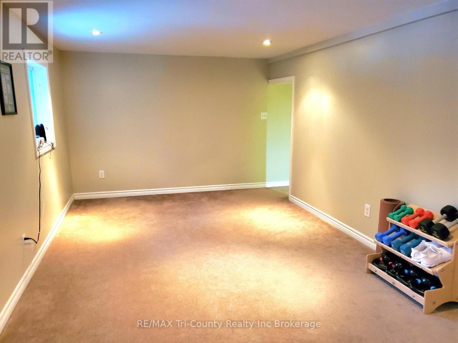 52 North Street W, Tillsonburg, Ontario  N4G 1C1 - Photo 24 - X12800106