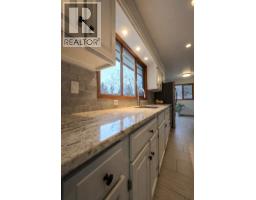 3946 MacGregor Road W, Nelson, British Columbia