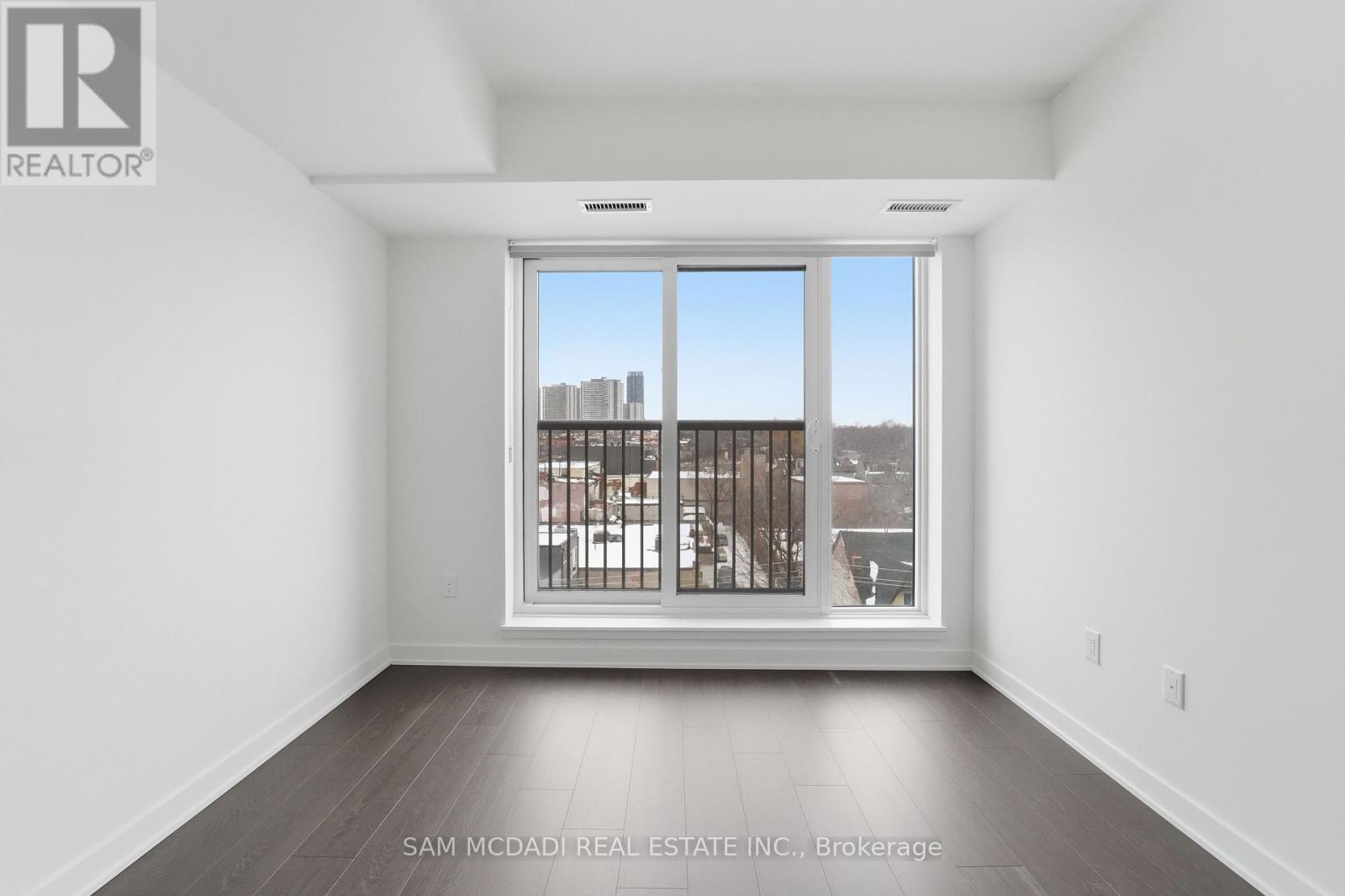 552 - 30 Dreamers Way, Toronto, Ontario  M5A 0Y7 - Photo 13 - C12800090