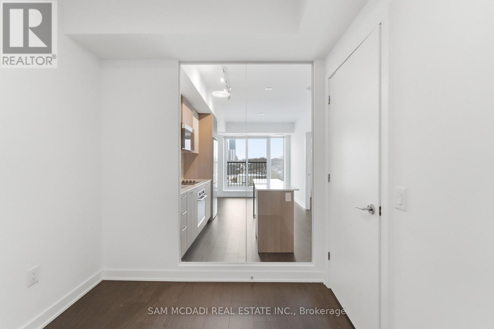 552 - 30 Dreamers Way, Toronto, Ontario  M5A 0Y7 - Photo 14 - C12800090