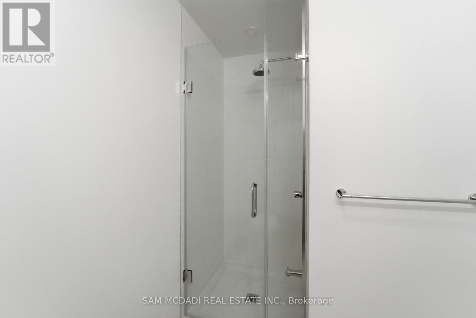 552 - 30 Dreamers Way, Toronto, Ontario  M5A 0Y7 - Photo 18 - C12800090