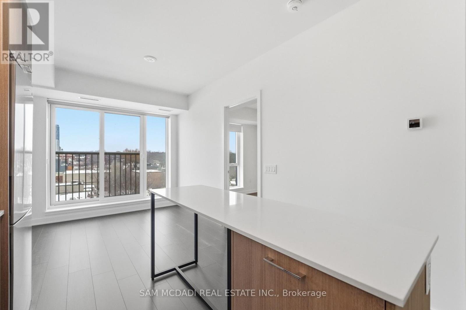 552 - 30 Dreamers Way, Toronto, Ontario  M5A 0Y7 - Photo 8 - C12800090