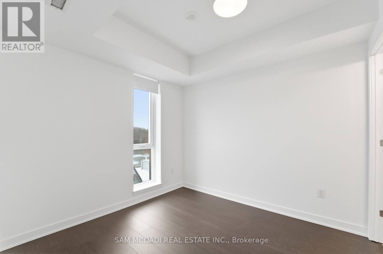 552 - 30 Dreamers Way, Toronto, Ontario  M5A 0Y7 - Photo 9 - C12800090