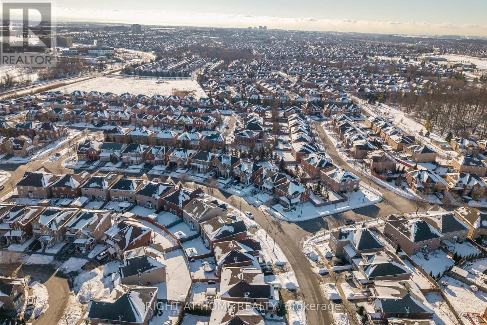 89 Haskell Avenue, Ajax, Ontario  L1T 0C7 - Photo 35 - E12800072