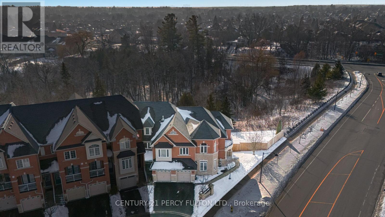 1 - 301 STROUDS LANE, Pickering, Ontario