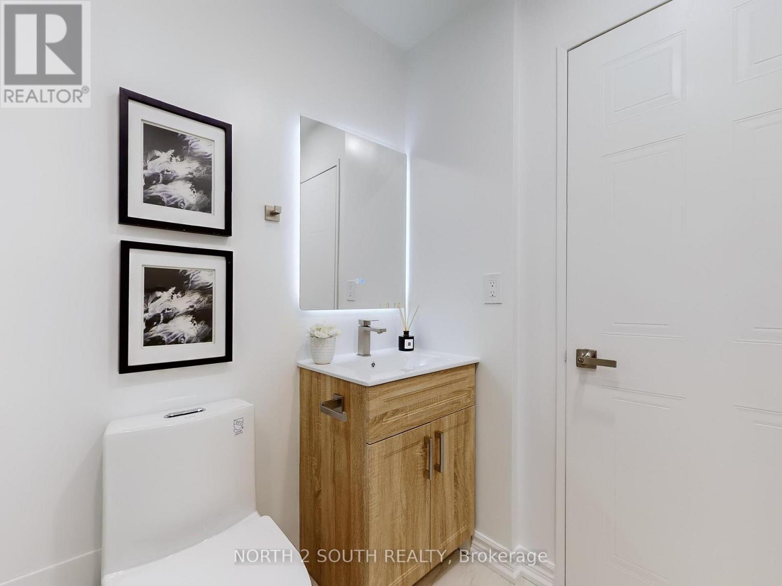 Ph27 - 32 Clarissa Drive W, Richmond Hill, Ontario  L4C 9R7 - Photo 23 - N12800114