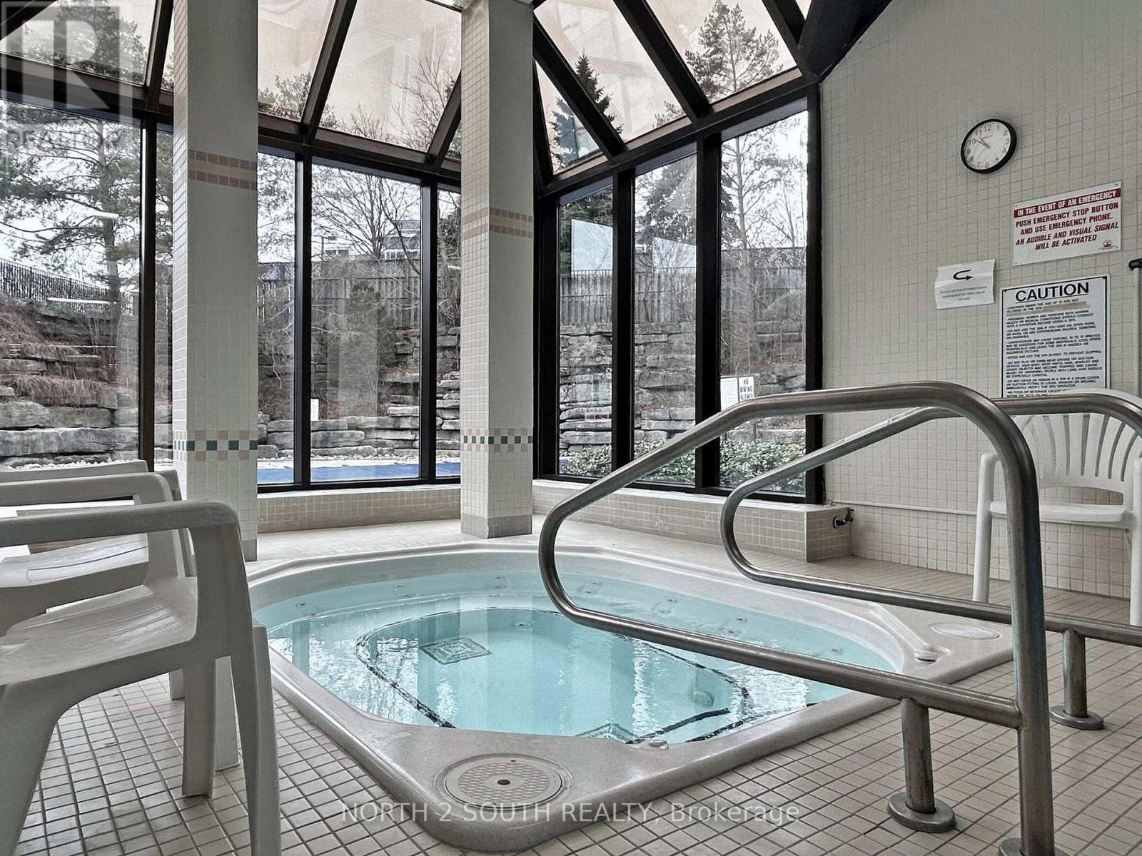 Ph27 - 32 Clarissa Drive W, Richmond Hill, Ontario  L4C 9R7 - Photo 35 - N12800114