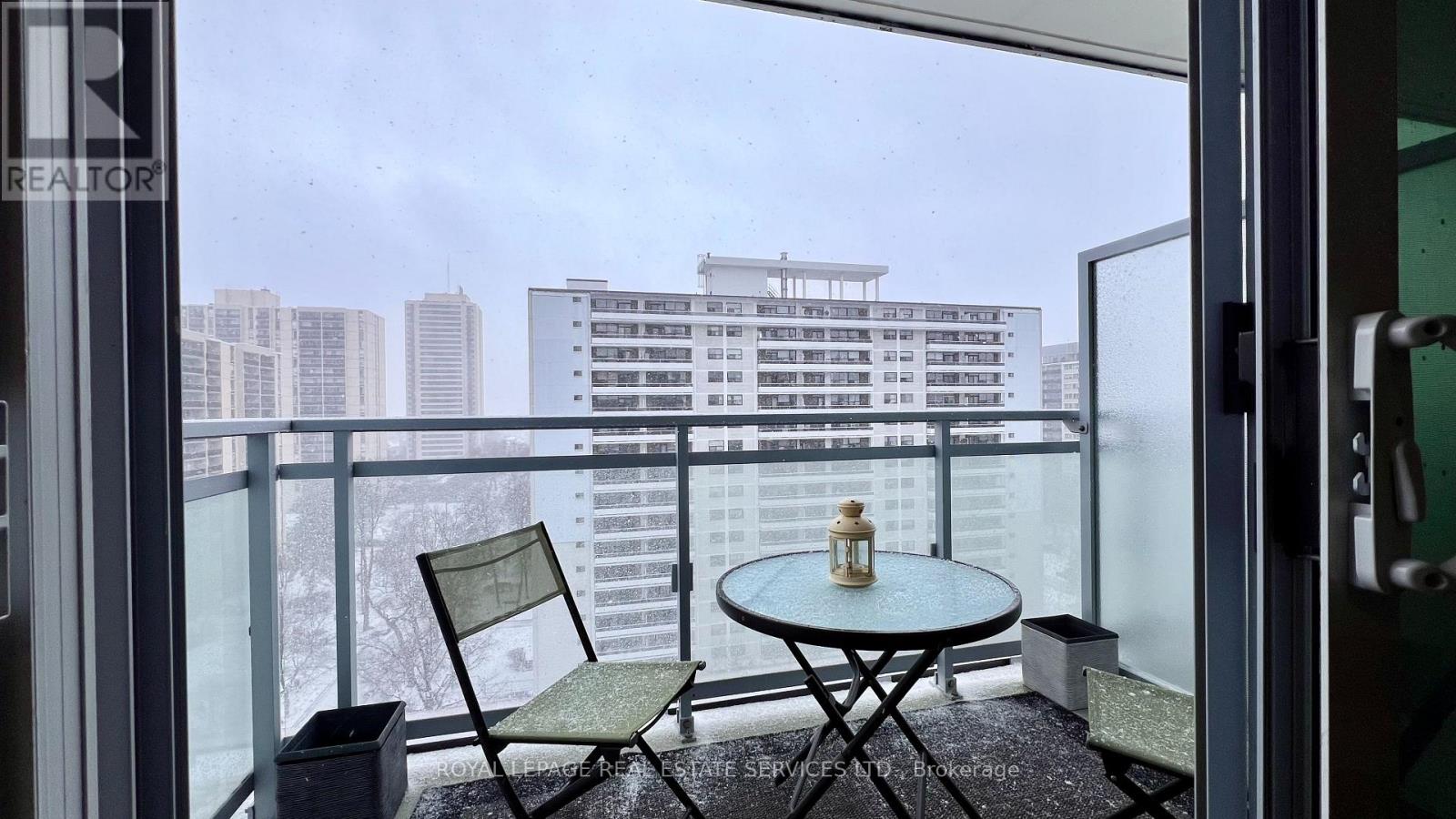 1116 - 1830 Bloor West Street W, Toronto, Ontario  M6P 0A2 - Photo 24 - W12800122