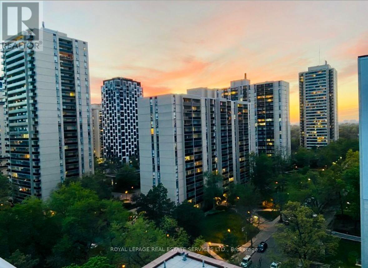 1116 - 1830 Bloor West Street W, Toronto, Ontario  M6P 0A2 - Photo 28 - W12800122