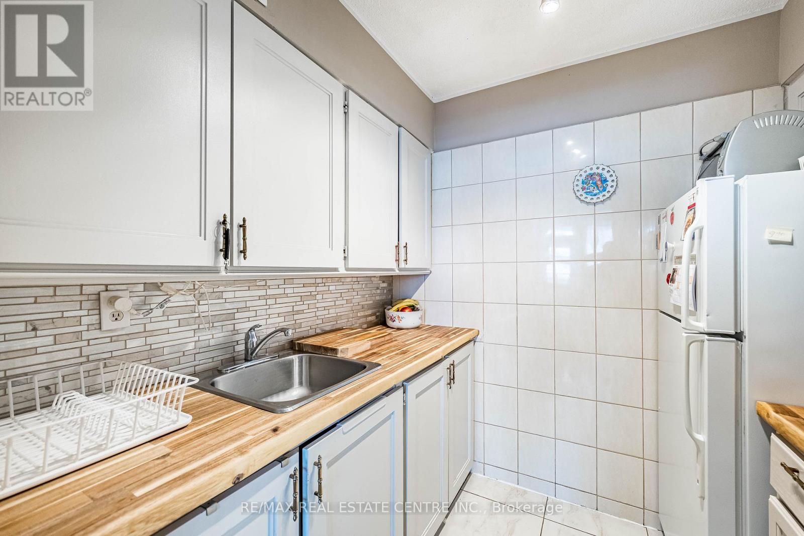 509 - 200 Lotherton Pathway Pathway, Toronto, Ontario  M6B 2G8 - Photo 20 - W12800124