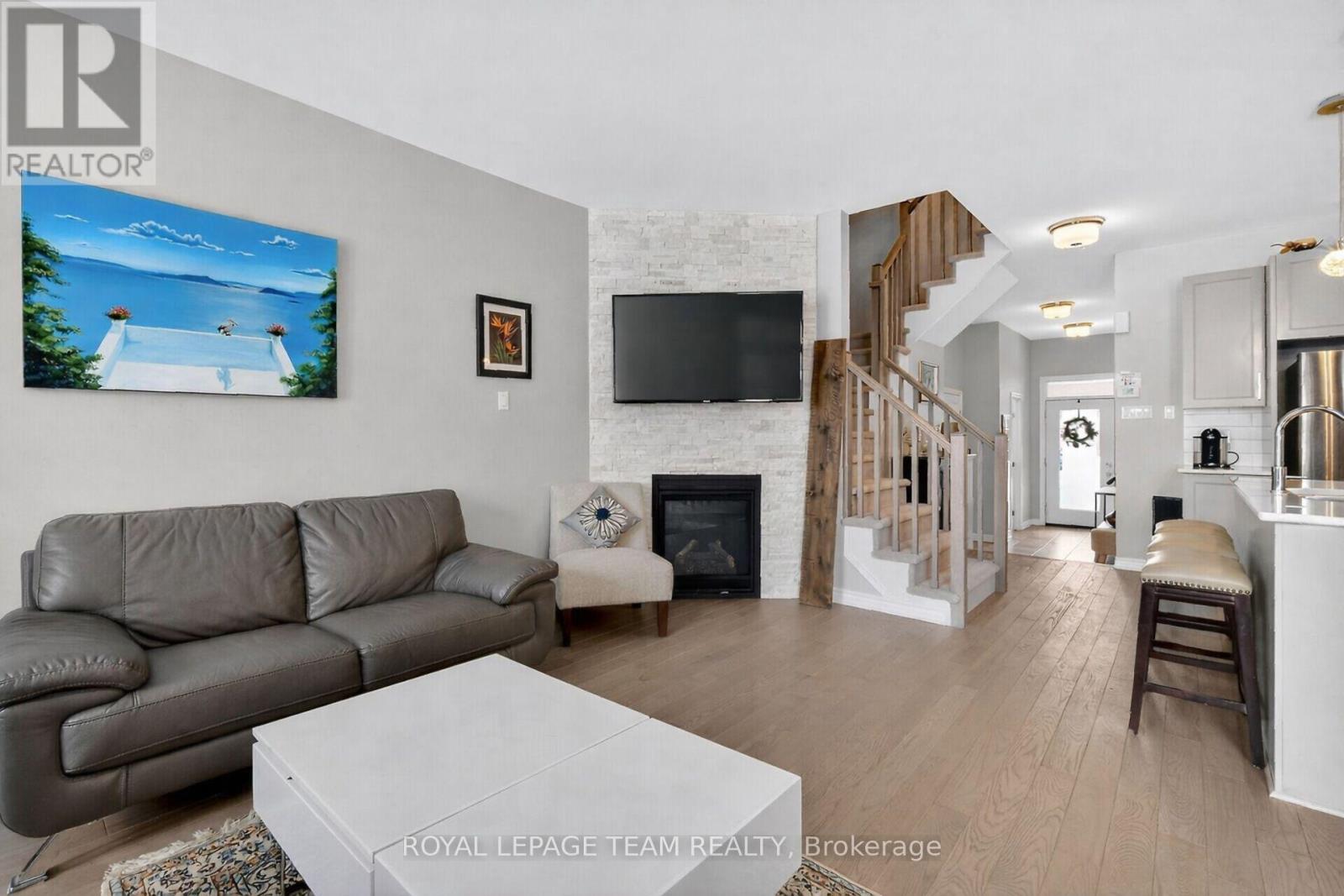 829 Miikana Road, Ottawa, Ontario  K1X 0G5 - Photo 15 - X12797920