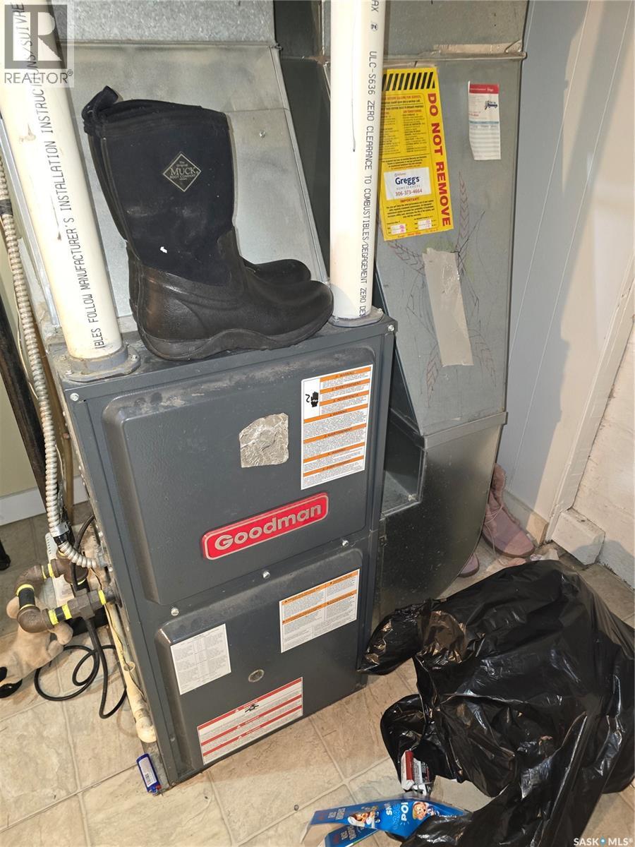 S 125 S Avenue S, Saskatoon, Saskatchewan  S7M 2Z7 - Photo 10 - SK028837