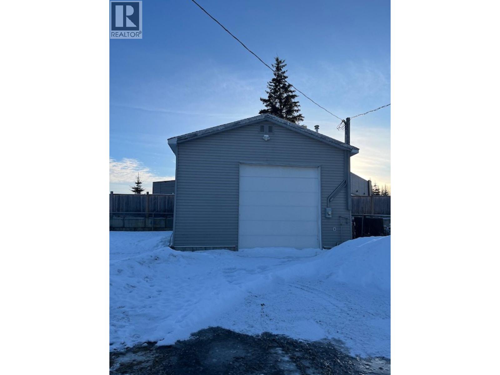 13095 Lakeshore Drive, Fort St. John, British Columbia  V1J 1H0 - Photo 10 - R3090221