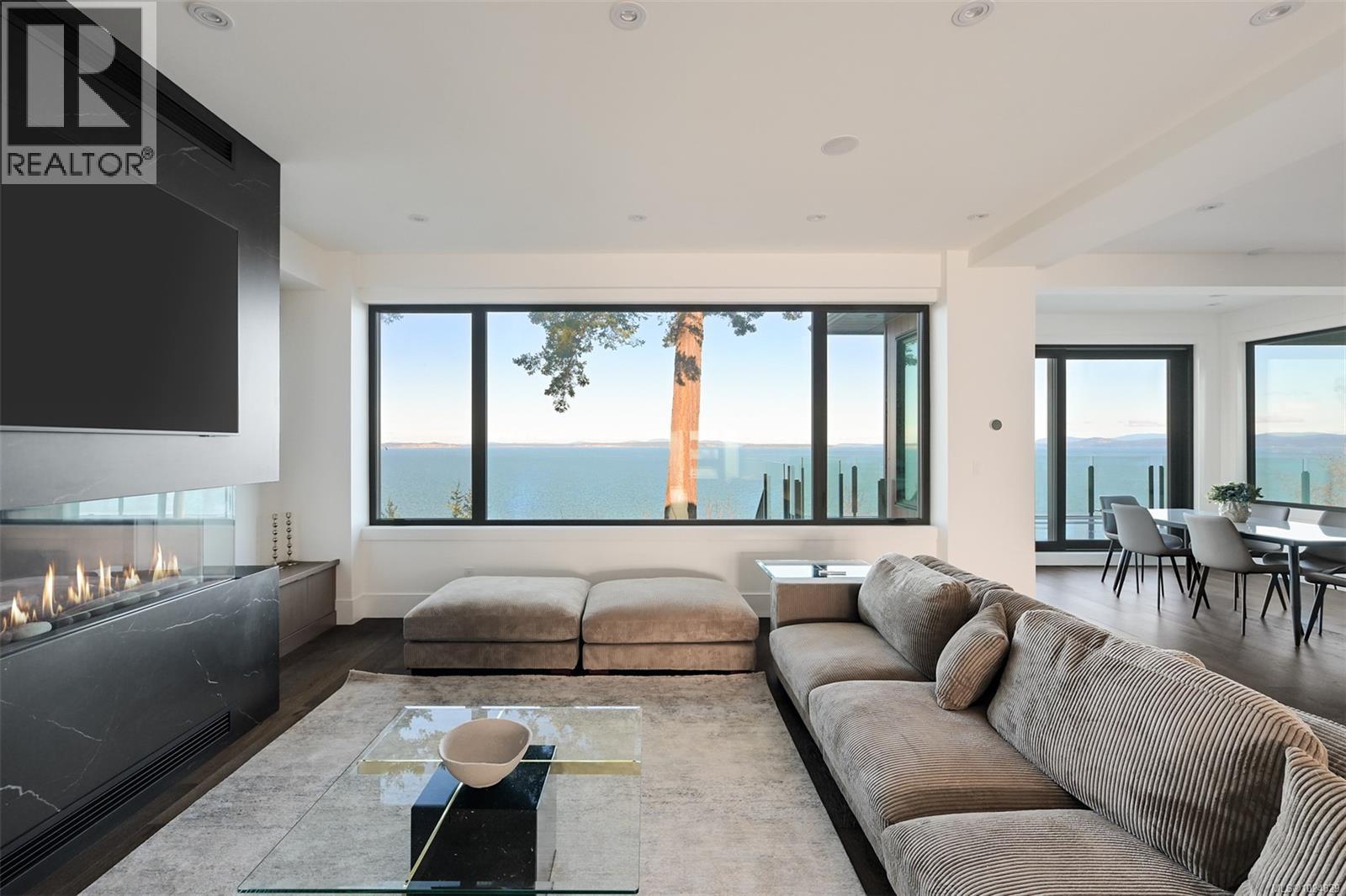 4599 Cordova Bay Rd, Saanich, British Columbia  V8Y 2K1 - Photo 15 - 1024829