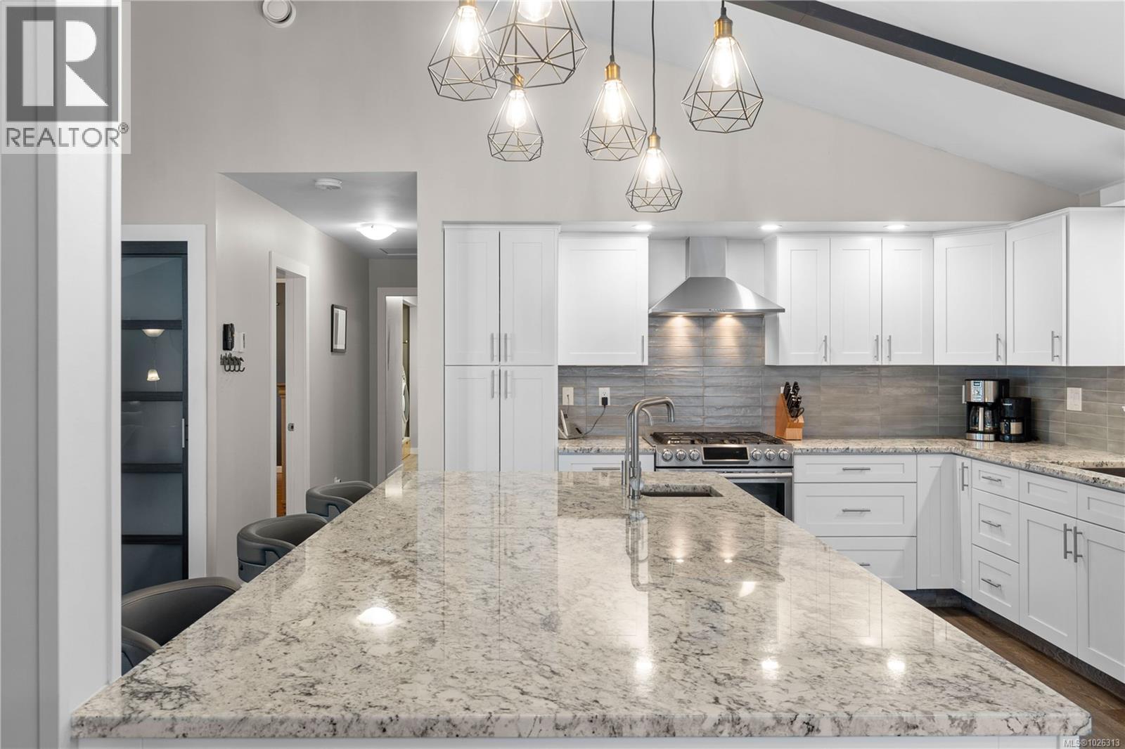 674 Hawthorne Rise, Parksville, British Columbia  V9P 2A1 - Photo 5 - 1026313