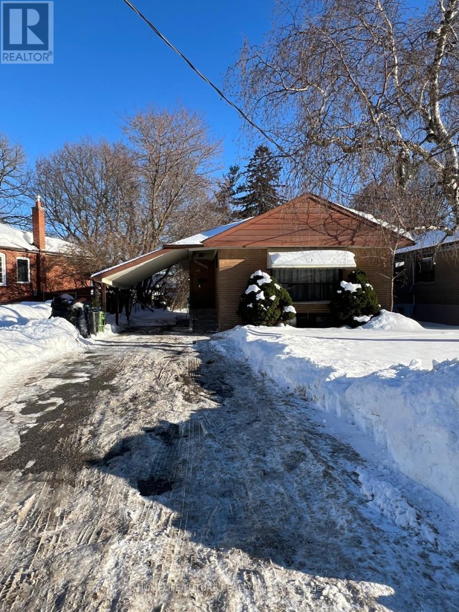 MAIN - 21 MACKINAC CRESCENT, Toronto, Ontario