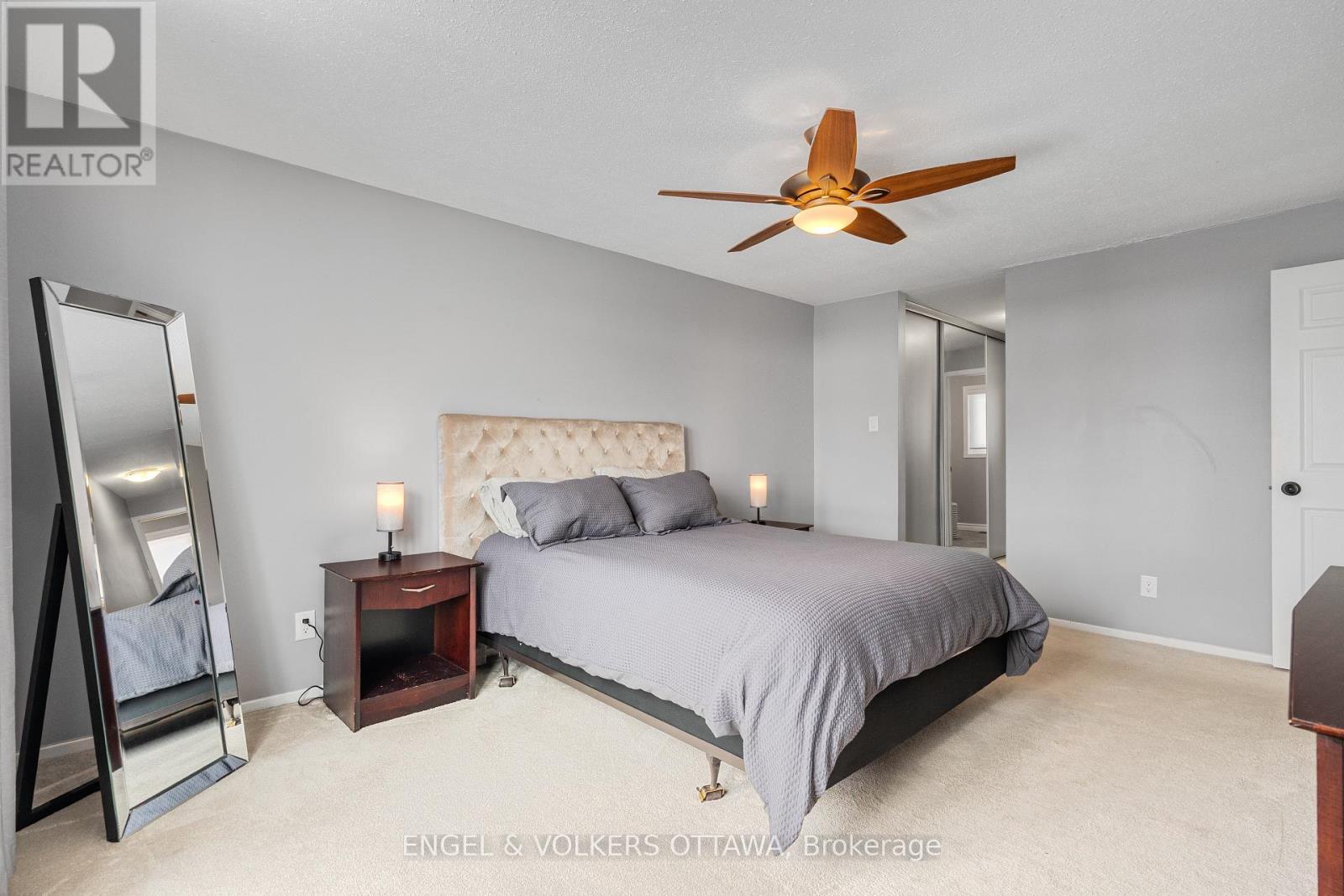 29 Valley Ridge Street, Ottawa, Ontario  K2E 7W3 - Photo 27 - X12798782