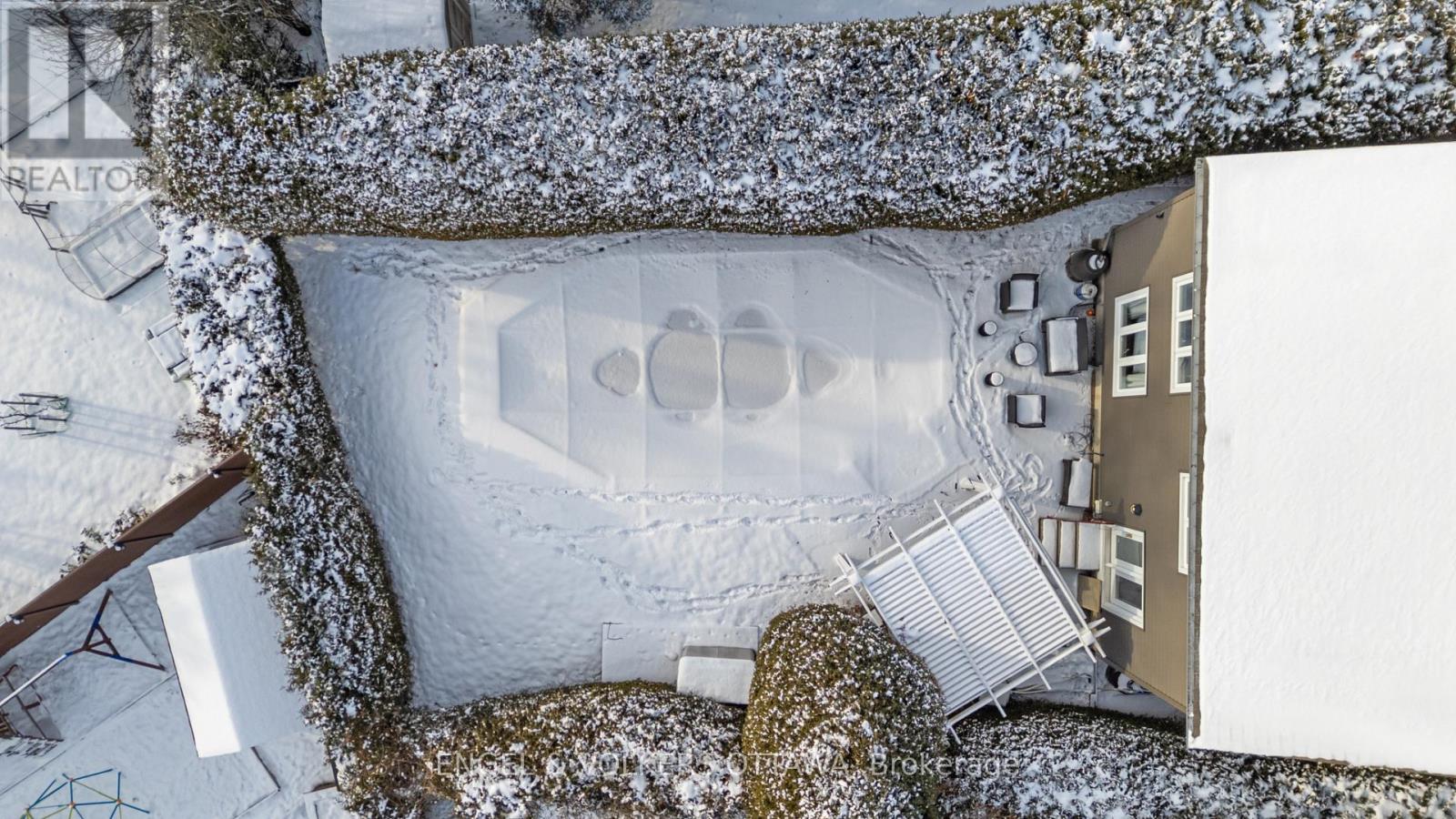 29 Valley Ridge Street, Ottawa, Ontario  K2E 7W3 - Photo 46 - X12798782