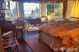 8626 Lochside Dr, North Saanich, British Columbia  V8L 1M7 - Photo 45 - 1025972